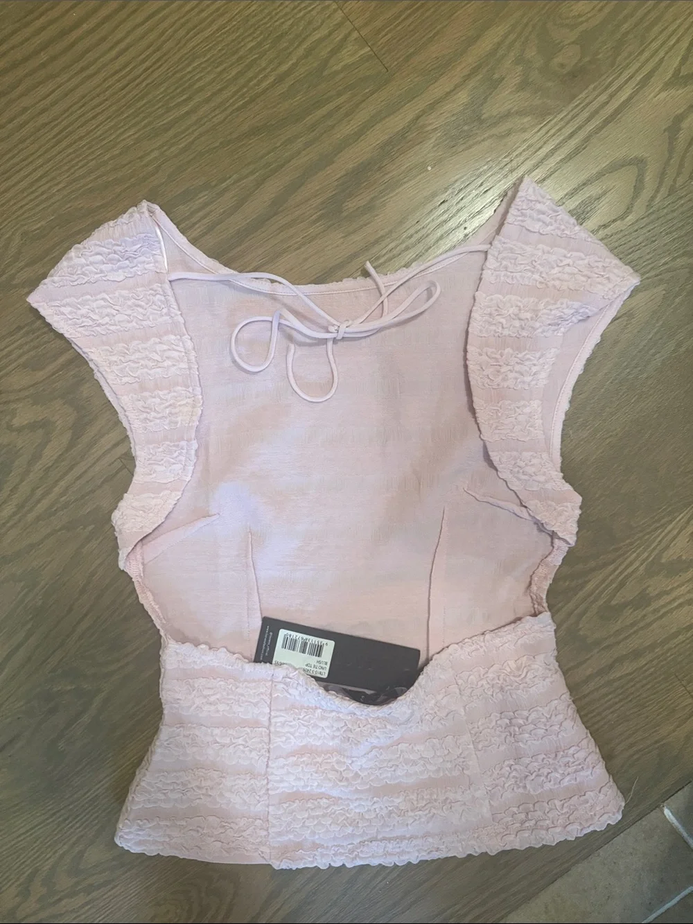 Lioness - Riviera Ruffle Pink Lace-Textured Women's Short set. NWT. XS